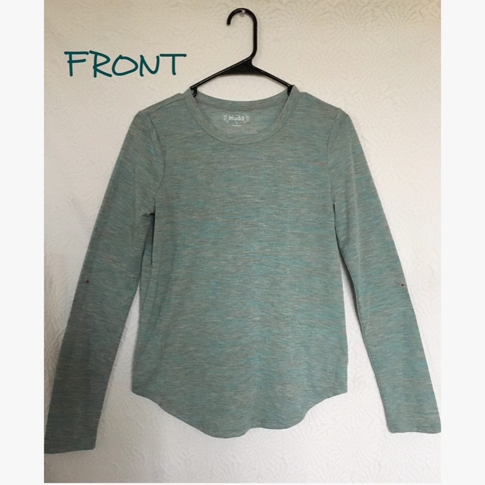 Grey Long Sleeve🤍🕊